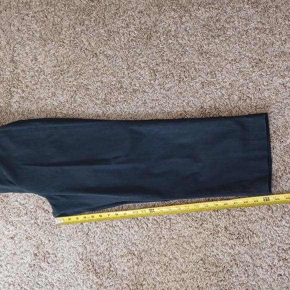 BANANA REPUBLIC blue "stretch" capris pants, back pockets. Casual pants. Size 6 - Picture 11 of 14